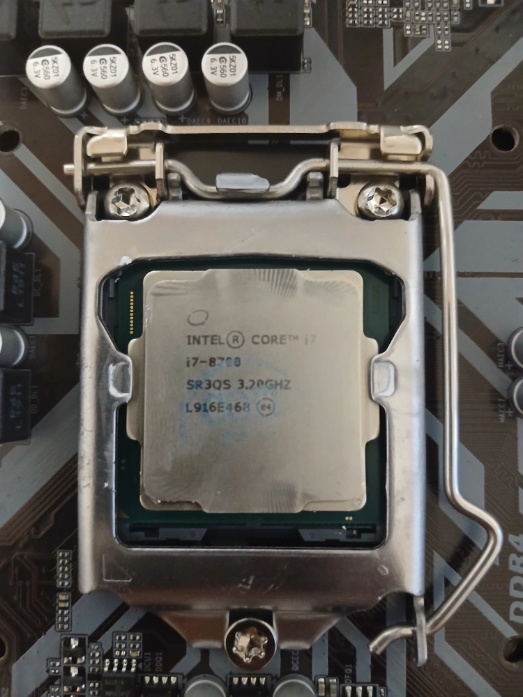 B360M 메인보드 CPU i7 8700 세트 이미지