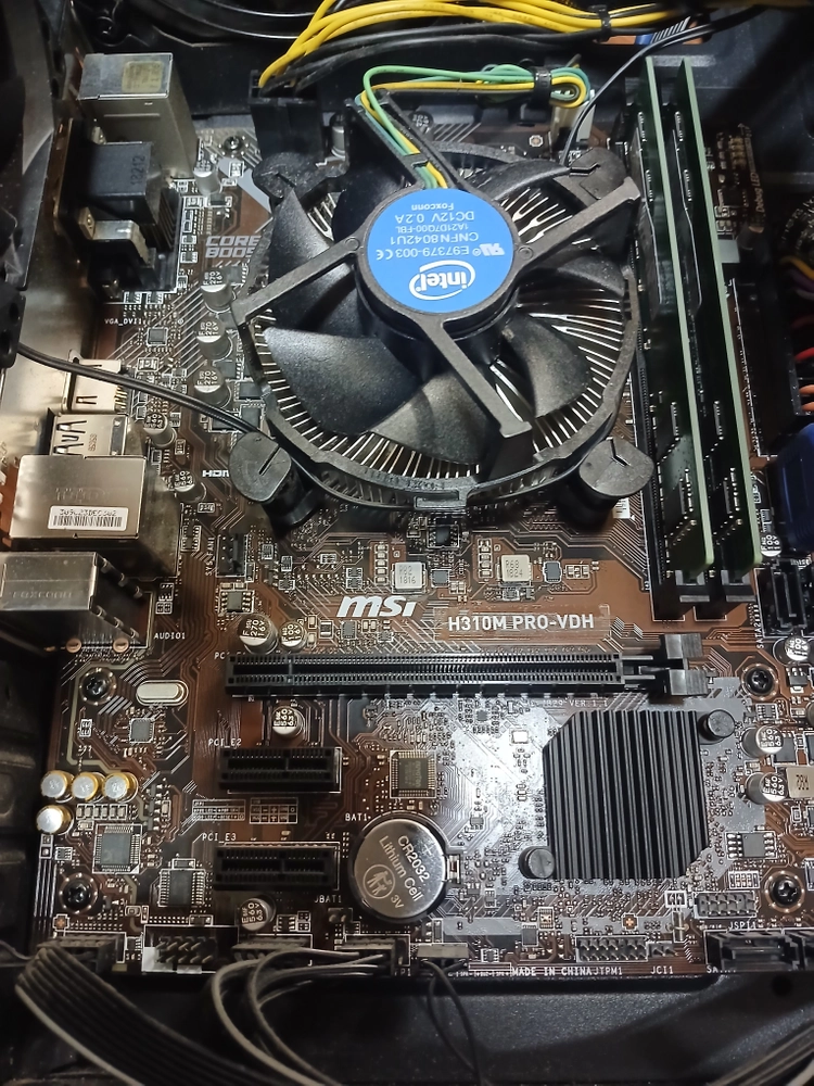 WIN11 인텔 8세대 CPU 고속 사무용 피시 ddr4 삼성8G램 120G SSD 데스크탑 컴퓨터 본체 이미지