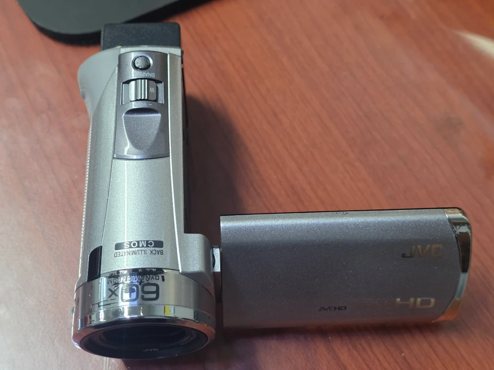 JVC 에버리오 GZ-HM155 빈티지 디지털 캠코더 이미지