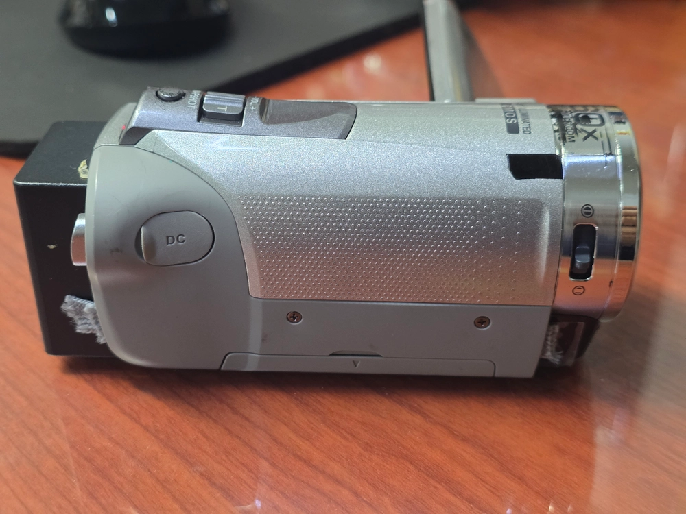 JVC 에버리오 GZ-HM155 빈티지 디지털 캠코더 이미지