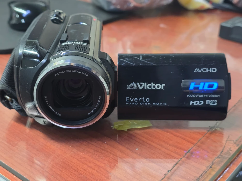 JVC 에버리오 GZ-HD40 빈티지 디지털캠코더 이미지