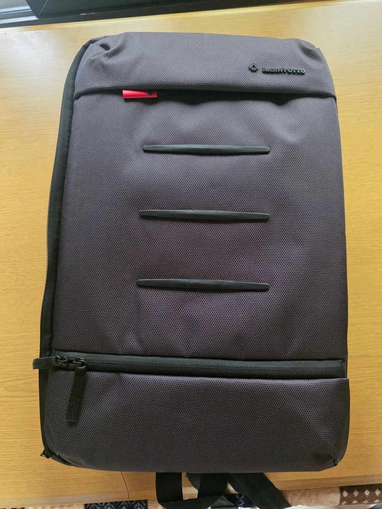 맨프로토 백팩 (Manfrotto Camera Backpack) 이미지