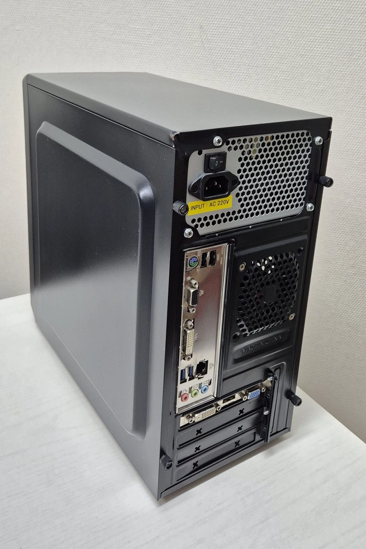 i5-6600/H110보드/DDR4 12GB/SSD 250GB/그래픽 GT710 1GB 조립 PC 본체 이미지