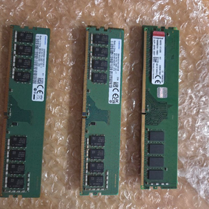DDR4 8GB 메모리 이미지