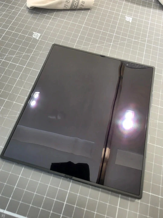 폴드7 512GB 블랙 - 안심되는 중고거래