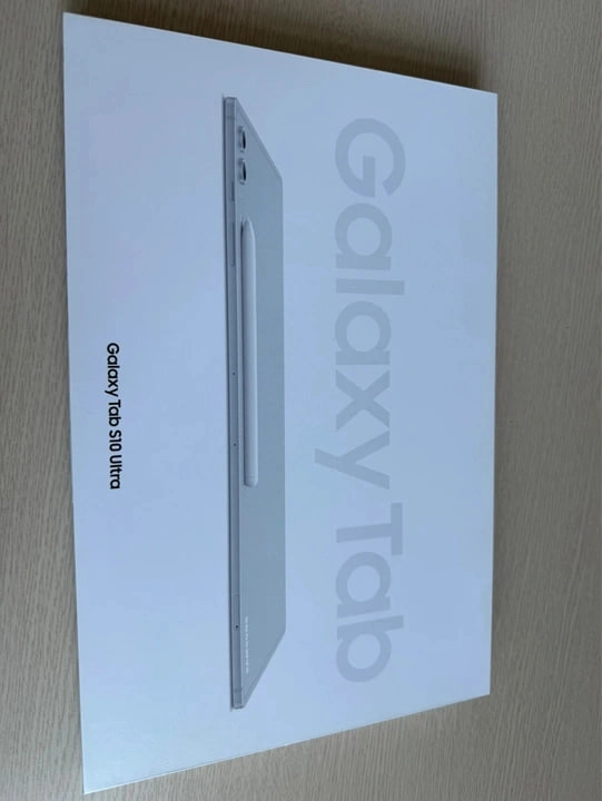 삼성 갤럭시 탭 S10 울트라 실버 256 wifi + 정품 슬림 키보드 북커버 이미지