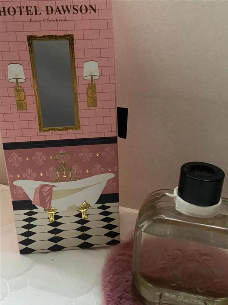 호텔도슨 레이트 체크아웃 디퓨저 250ml 이미지