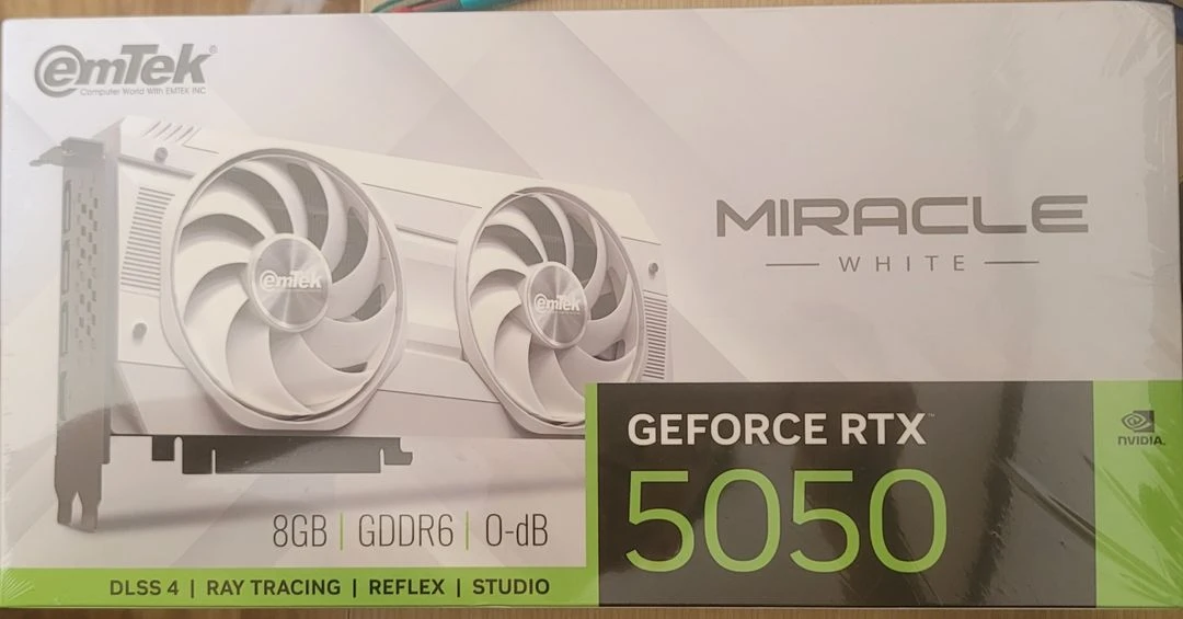 이엠텍 지포스 RTX 5050 MIRACLE WHITE D6 8GB 그래픽카드 - 안심되는 중고거래