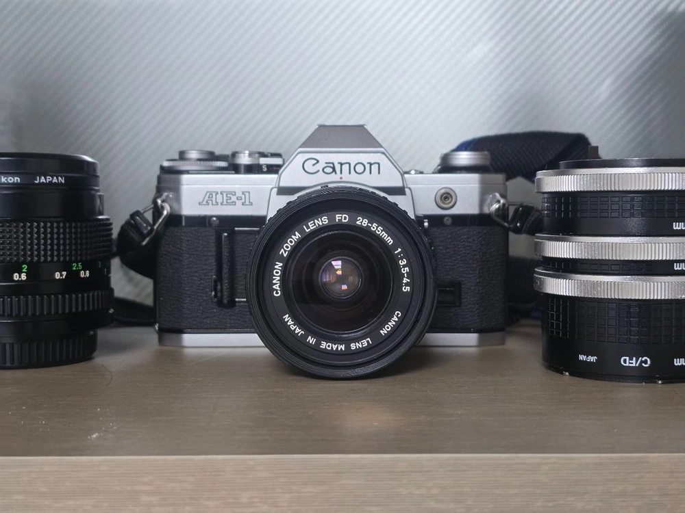 캐논 AE-1 ,렌즈 3종 +접사링, 다른렌즈 필요하시다면 서비스로 드립니다 이미지