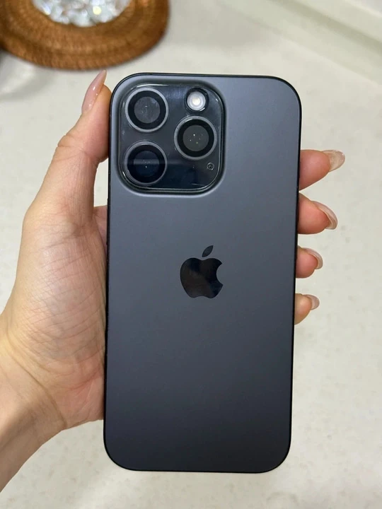 아이폰 16 프로 스페이스 블랙 128GB - 안심되는 중고거래