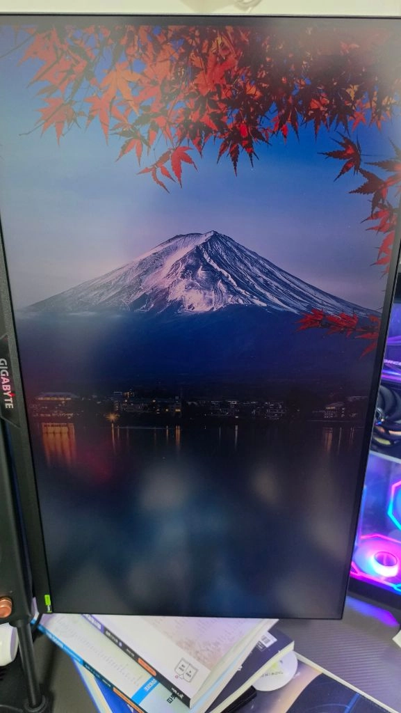 기가바이트 4k 160hz+직거래시 모니터암 m27up 피시디렉트 모니터 판매합니다 - 안심되는 중고거래