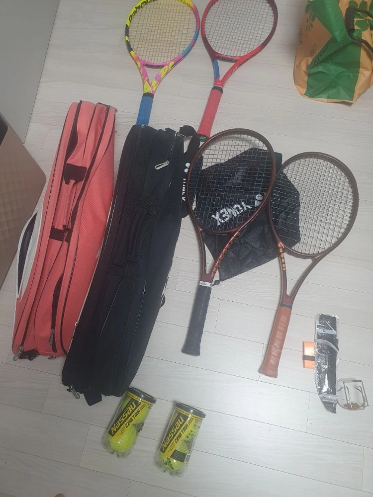 윌슨 프로스태프v14 외 라켓 가방 일괄 이미지