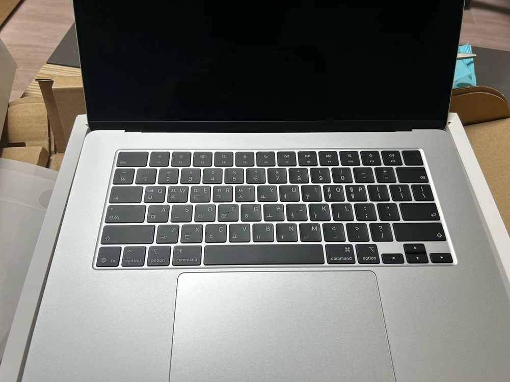맥북에어 15인치 M4 24GB/512GB 실버 실사용0회 새상품 이미지