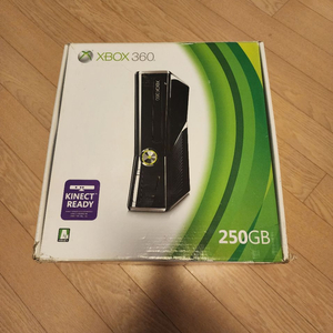XBOX 360s 블랙 250GB 이미지