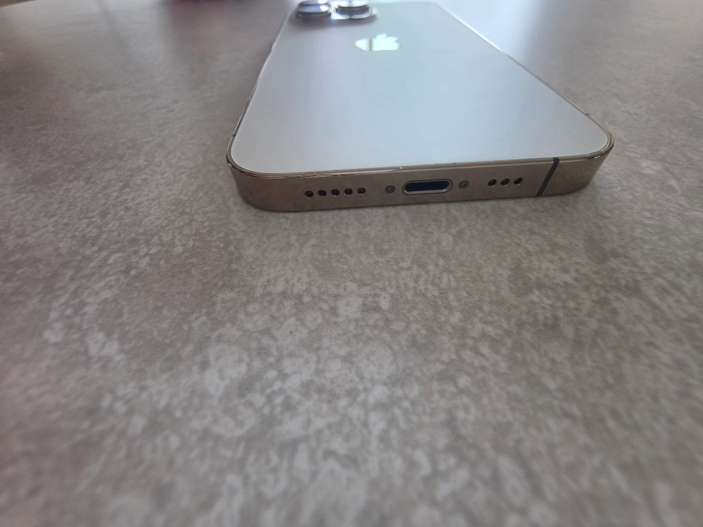 아이폰13pro 256GB 골드 이미지