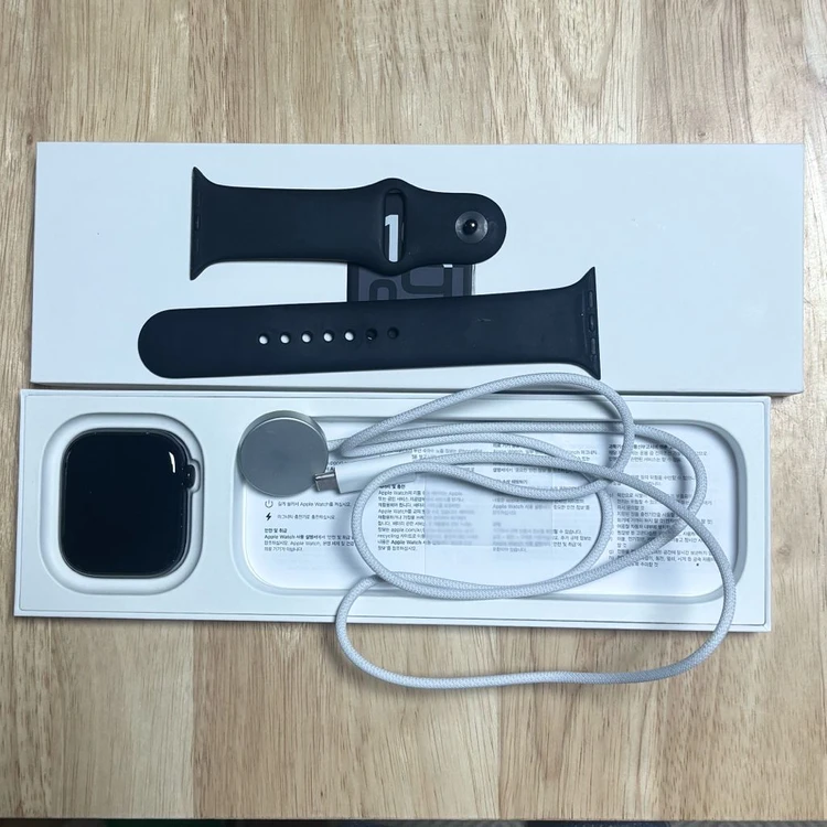 애플워치 10 46mm Jet Black GPS 팔아요 이미지