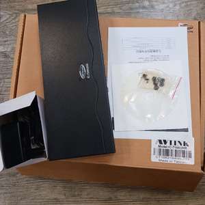 강원전자 NETmate 1:4 HDMI 2.0 KVM 스위치 (IC-714AUHR) 이미지