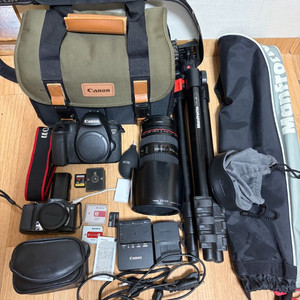 캐논 eos 6d 카메라 24-70 f2.8 구계륵 맨프로토 삼각대 소니 사이버샷등 일괄 이미지