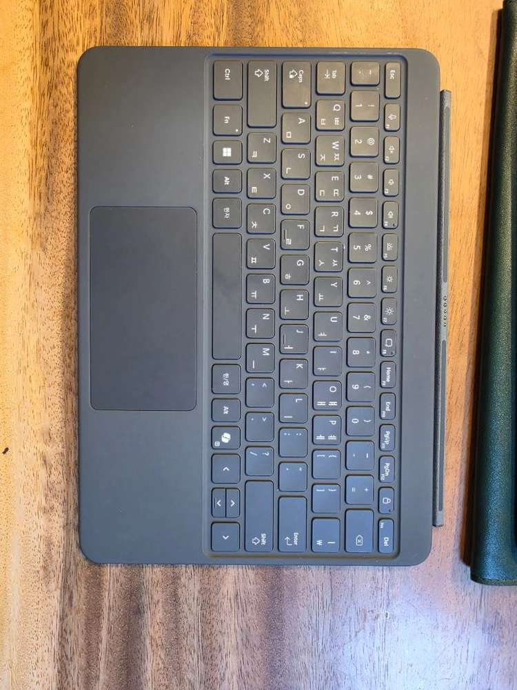 Microsoft Surface Pro 12 (256기가) 12인치 스냅드래곤 펜+키보드 포함(풀세트) 이미지