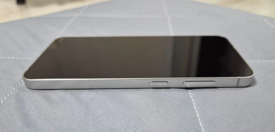 갤럭시S24 스마트폰 256GB 그레이 이미지