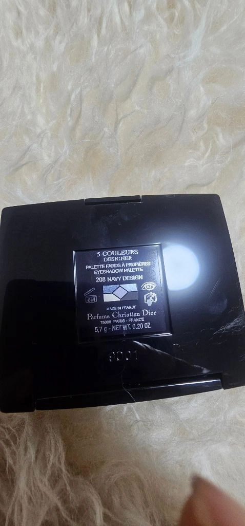 디올 208 5꿀뢰르 디자이너 이미지
