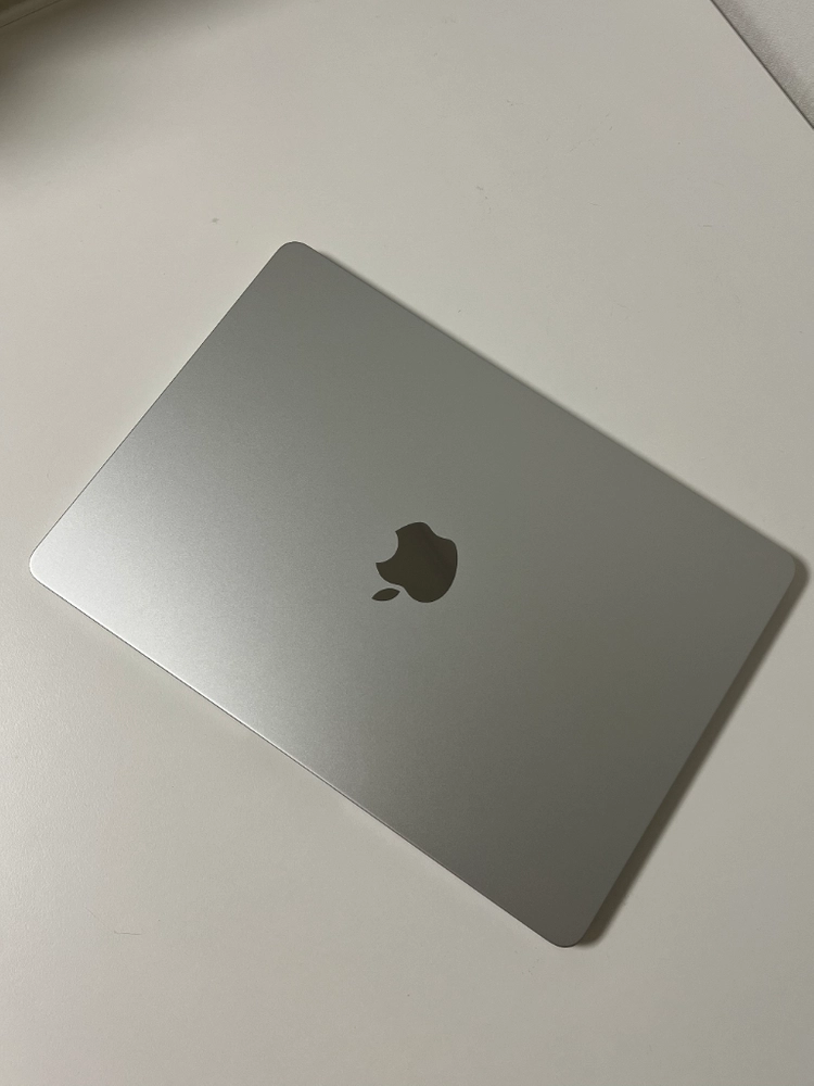 맥북에어 M5 13 실버 32GB 512GB 이미지