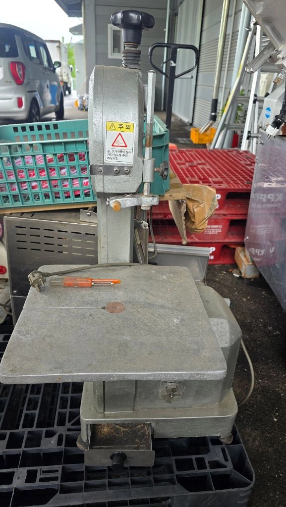 한국후지공업 HBS-200A 업소용 골절기 전기육절기 판매 이미지