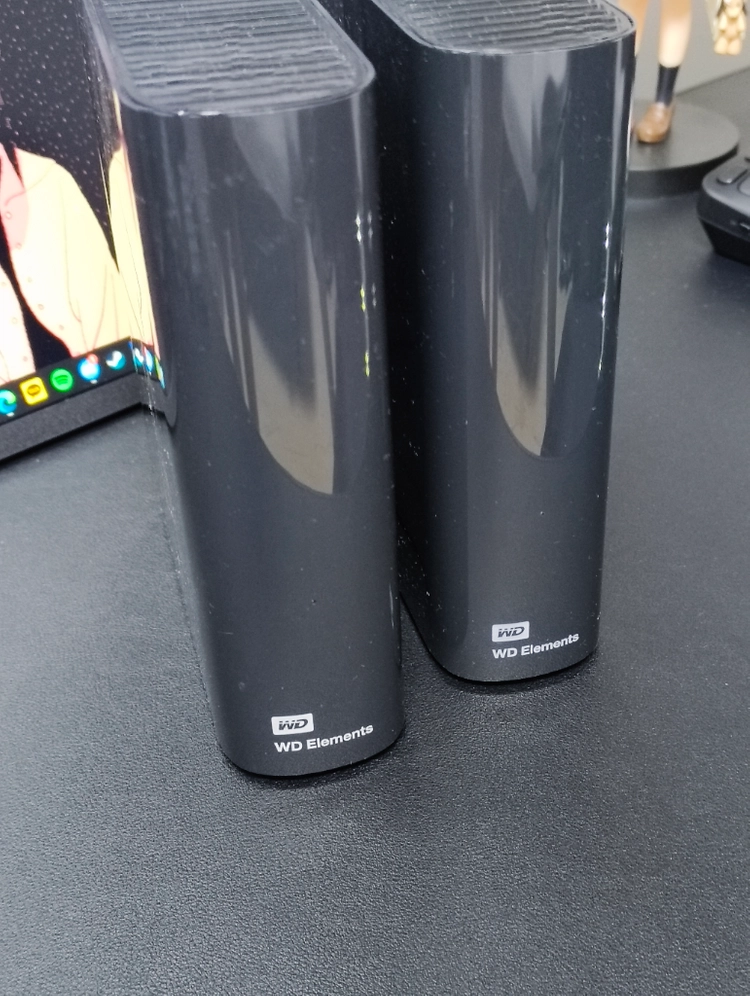 WD Elements 8TB HDD (2개/상태좋음) - 안심되는 중고거래