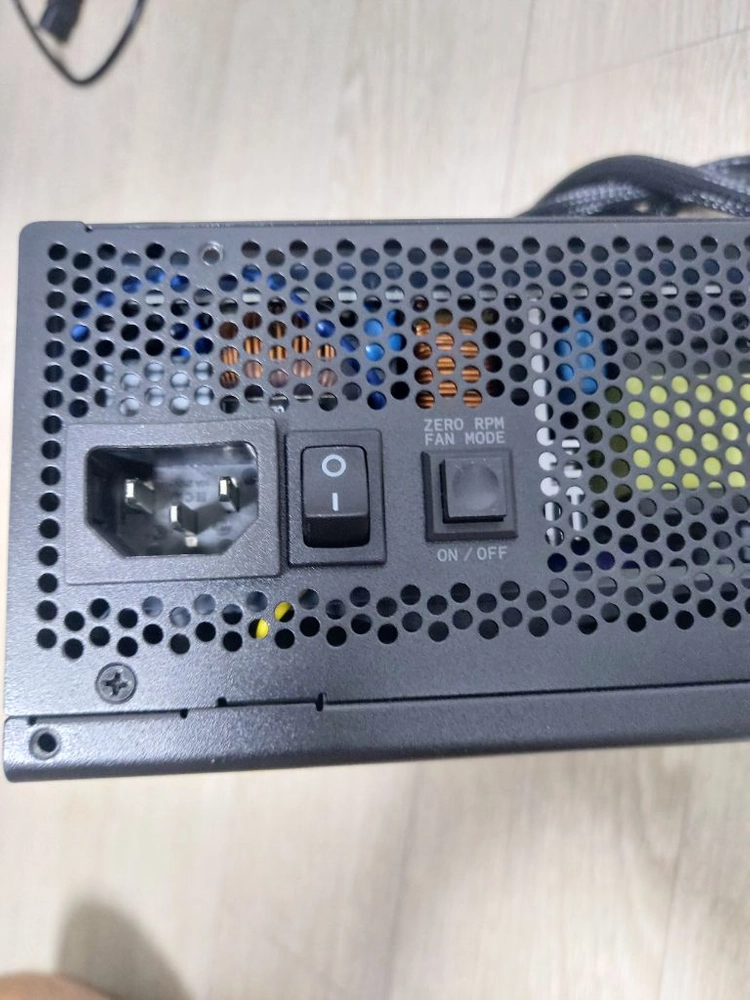 NZXT C850M-kr 파워 850W 80PLUS 골드 모듈러 이미지