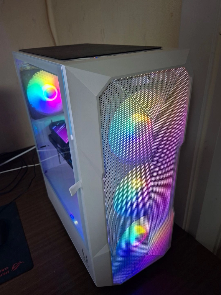 i5 12400f rtx3070 게이밍 pc 데스크탑 컴퓨터 화이트 본체 팝니다(서비스o) 이미지