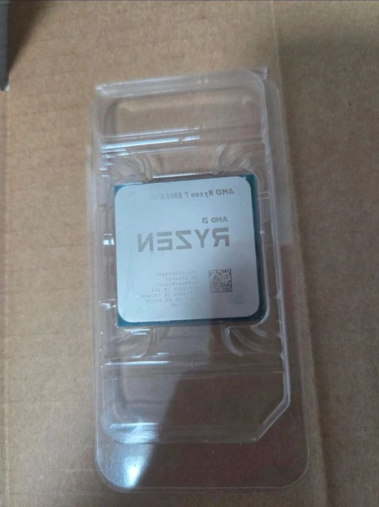 AMD 라이젠7 5800X3D CPU 이미지