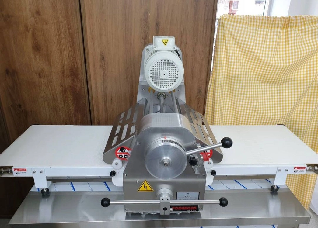 파이롤러 150M 220v + 작업대 이미지