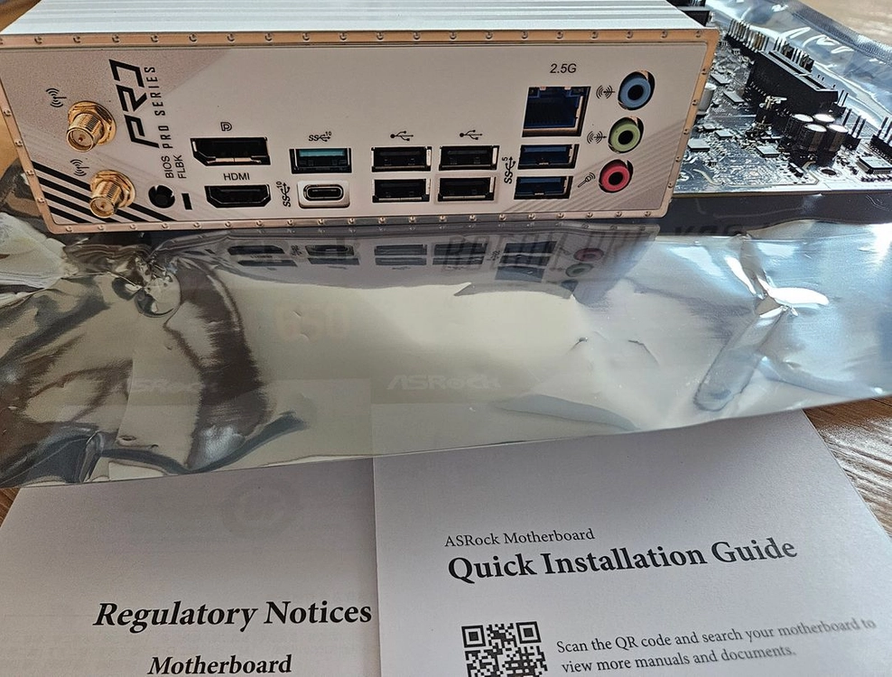 애즈락 B650M Pro X3D WiFi 메인보드 판매합니다 이미지