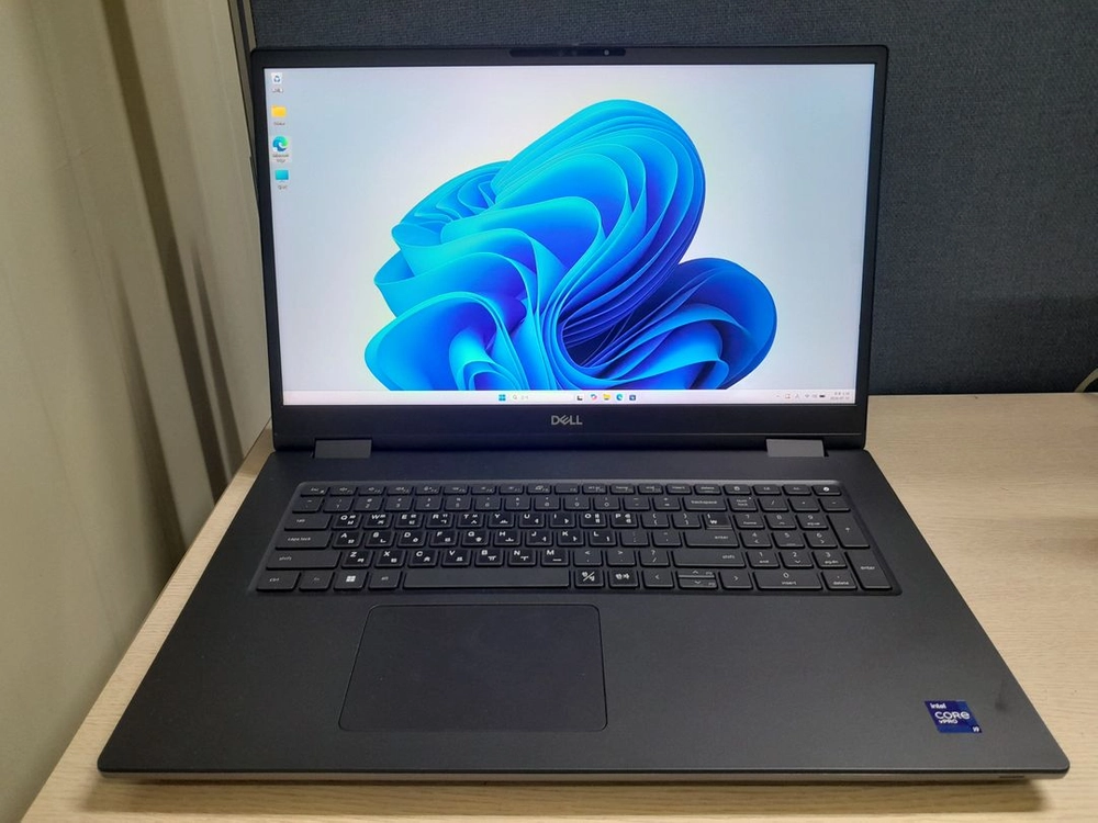 Dell Precision 7770 판매 합니다. - 안심되는 중고거래