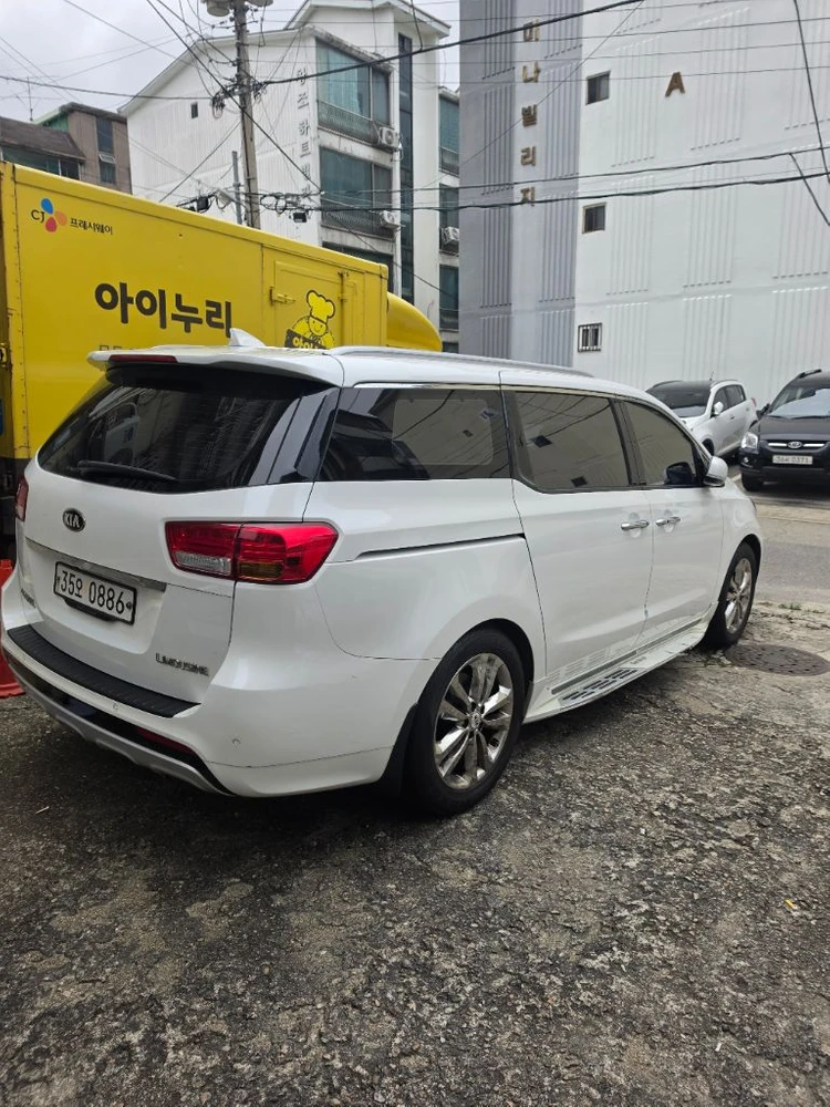 대형 승합차 LPG 이미지