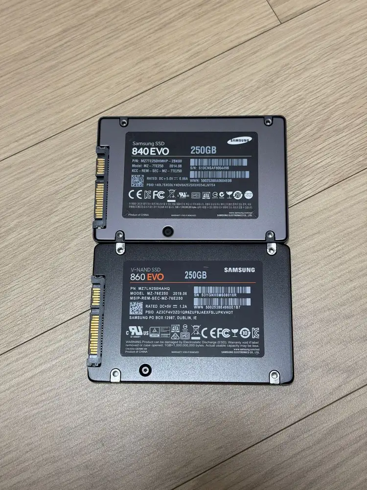 삼성 SSD 250GB 2개 (860 evo, 840 evo) 이미지
