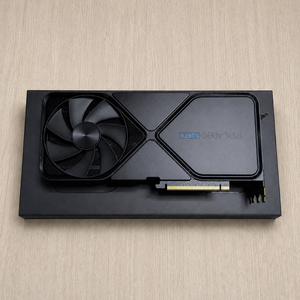 RTX 4080 Super FE FOUNDERSEDITION 이미지