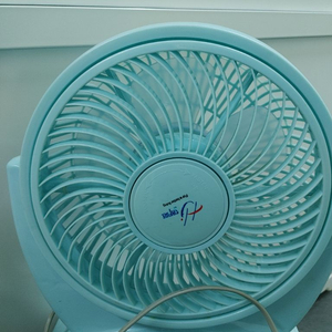 컴팩트 선풍기 이미지