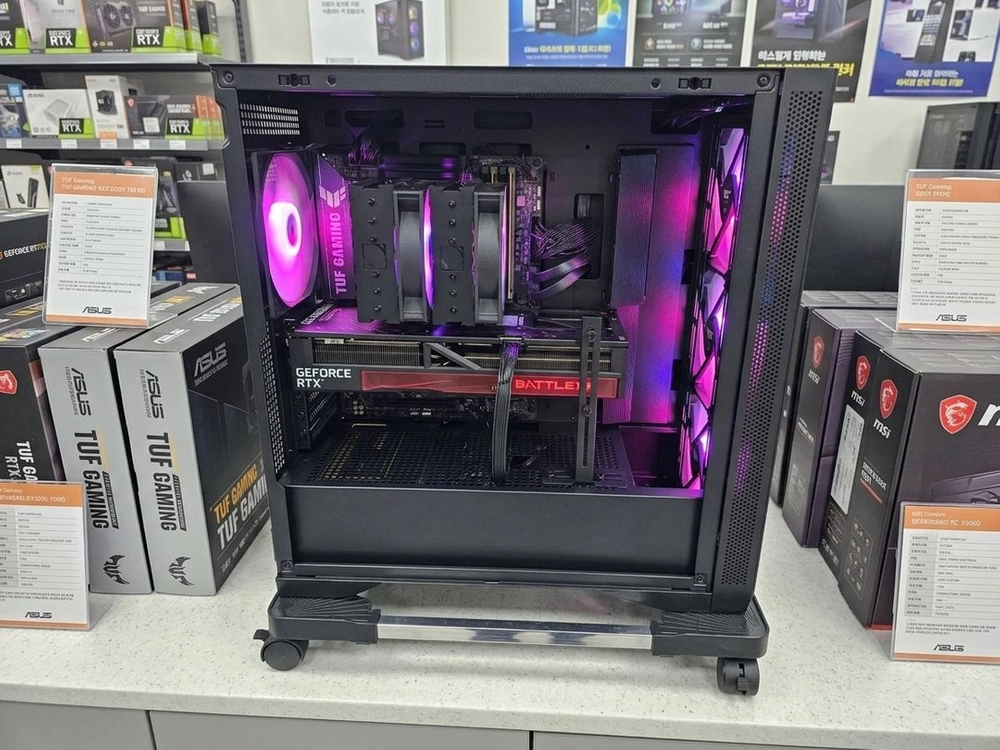 하이앤드 9800X3D 5070ti 고사양 PC 게이밍컴퓨터 이미지