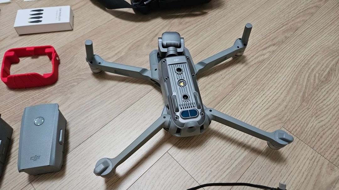 DJI 매빅에어2S 플라이모어 콤보 풀박스 처분합니다 ~ (MAVIC AIR2S) 이미지