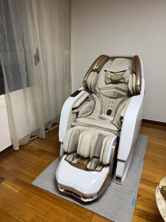 바디프랜드 팬텀 메디컬 안마의자 bfr-m8080 이미지