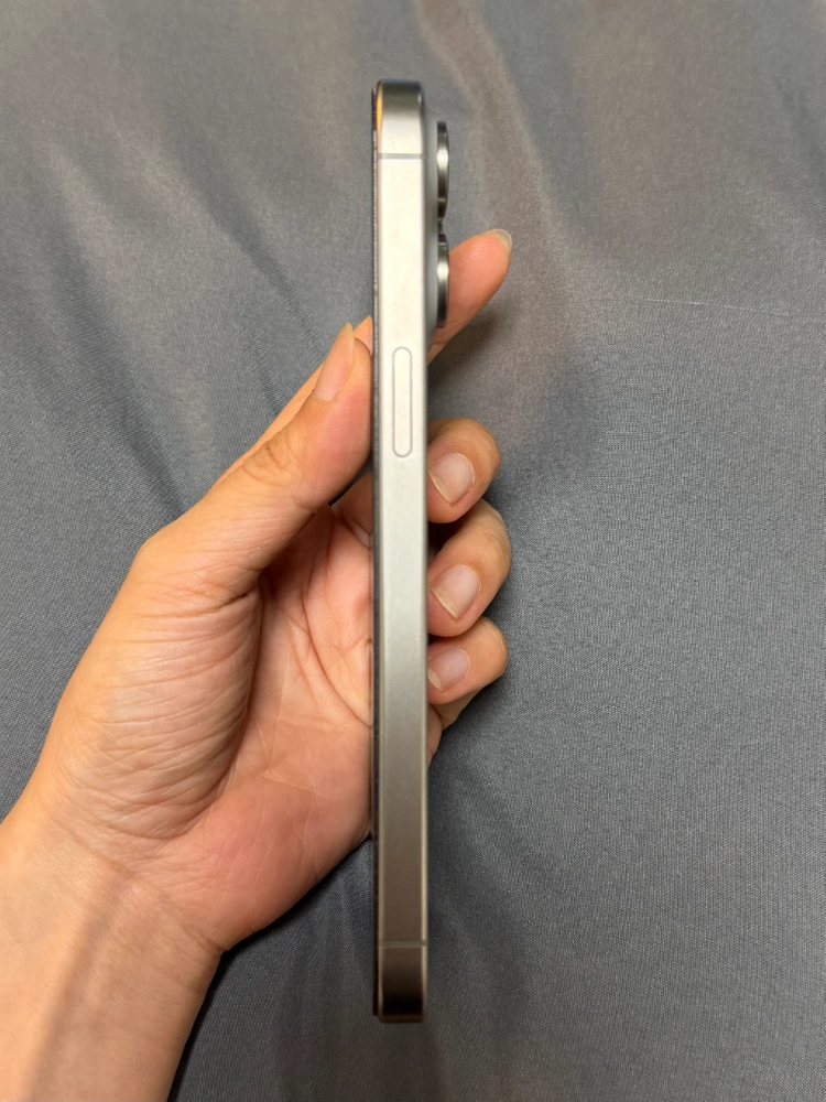 아이폰 15프로맥스 256gb 실버 이미지