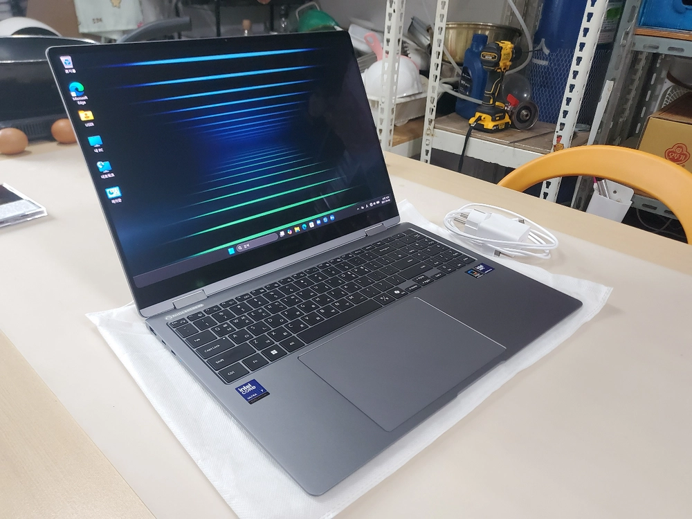 부산) 삼성 갤럭시북5 프로360/ NT960QHA-KD72G - 안심되는 중고거래