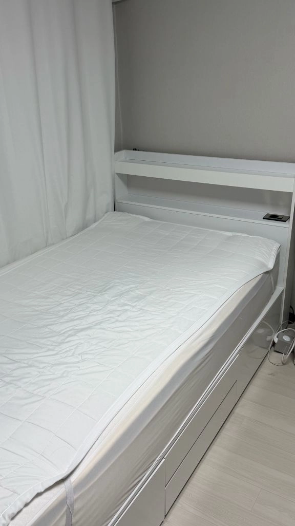 슈퍼싱글 침대 이미지