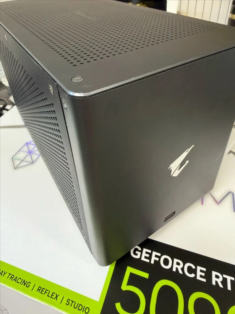 rtx 3090 aorus box 판매합니다 - 안심되는 중고거래