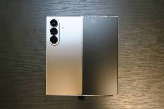 갤럭시 폴드 7 스마트폰 512GB 올갈이 - 안심되는 중고거래