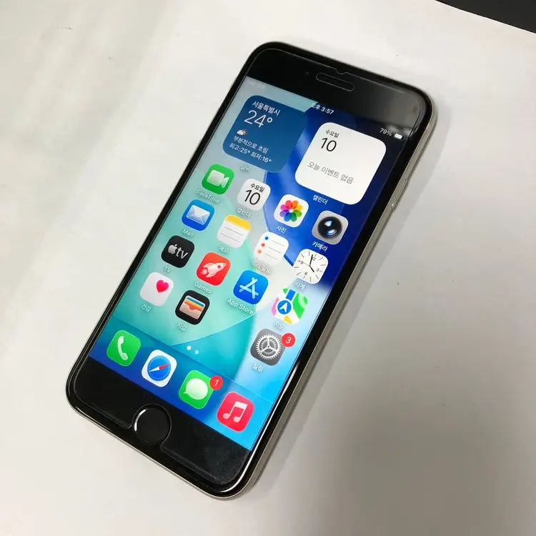 아이폰SE3 128GB 화이트 AA급 중고폰 배터리100% 기능정상 528835 이미지