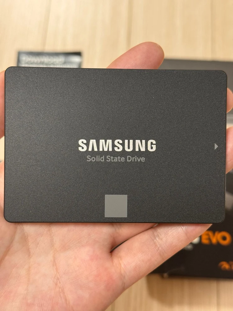 삼성 870 EVO(1TB) - 단순개봉 미사용 이미지