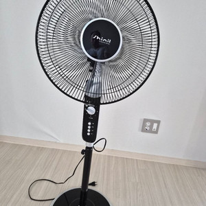 대형 스탠드 선풍기 이미지