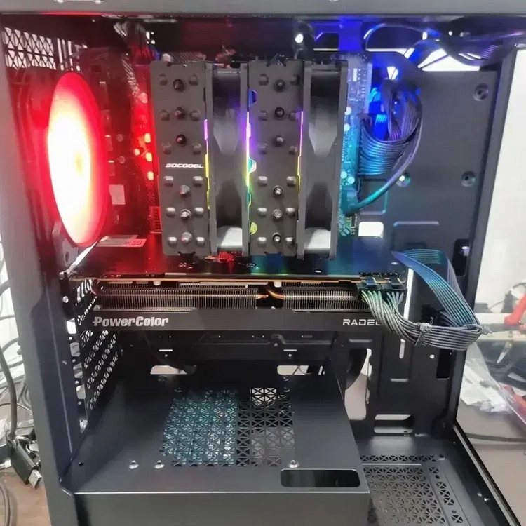 라이젠7 7800X3D/16G/256G/RX7700XT 겜본체 - 안심되는 중고거래